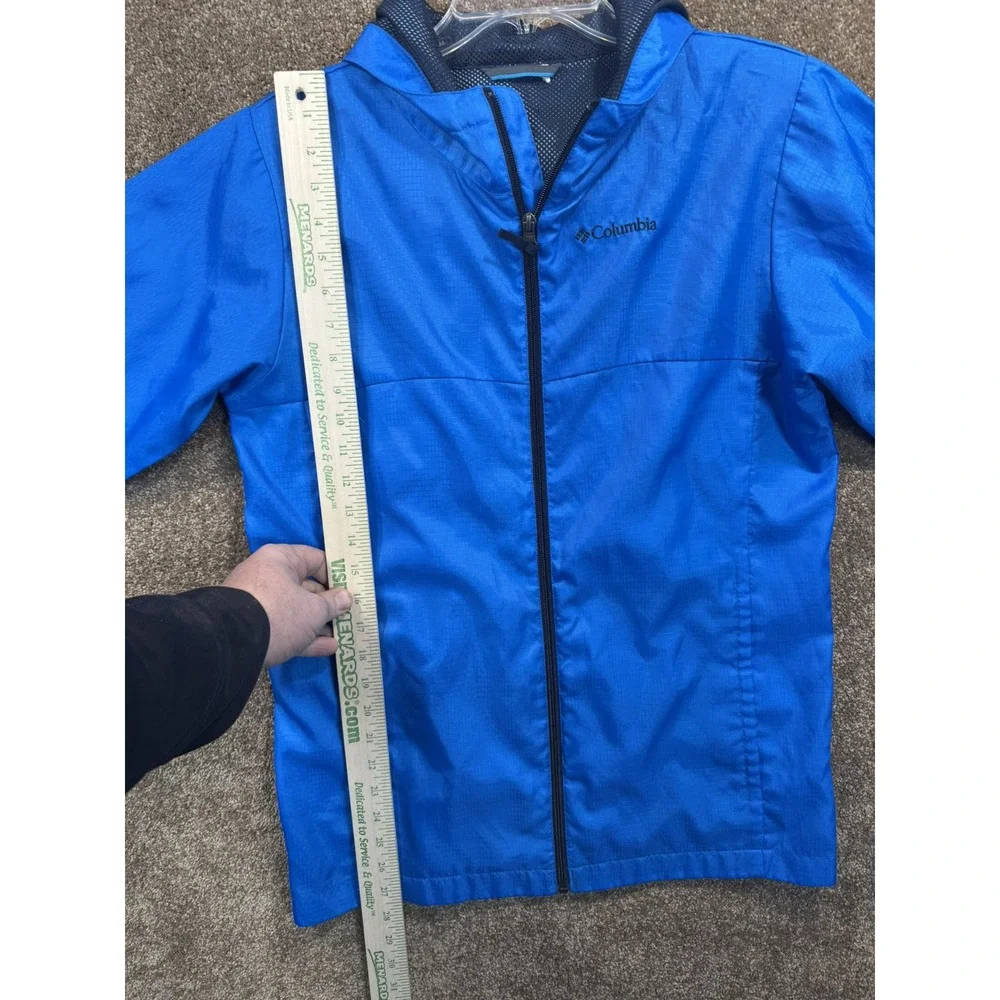 Columbia this windbreaker